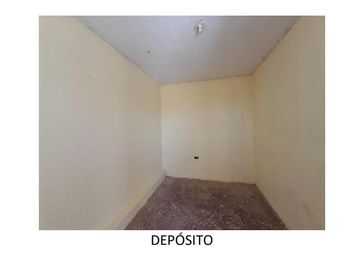 ID1081759 Vendo Casa De 3 Pisos En Av. El Ejercito.Barrio Particular Talara-Jrivera