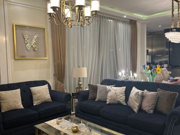 Rumah cantik dalam perumahan Serenia Hills Lebal Bulus Jaksel