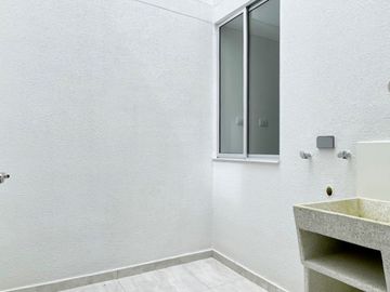 Extraordinaria casa en Kaoba de 134 m2 con 4 alcobas. Condina. Pereira - Colombia.