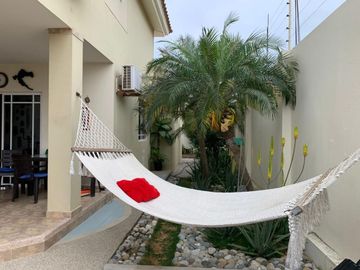 Casa de Venta en Urbanización Manta 2000, Manta, Manabí, Ecuador