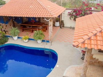 Casa de Venta en Urbanización Manta 2000, Manta, Manabí, Ecuador