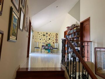 Casa de Venta en Urbanización Manta 2000, Manta, Manabí, Ecuador