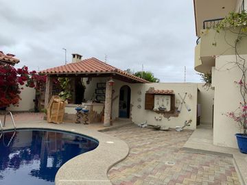 Casa de Venta en Urbanización Manta 2000, Manta, Manabí, Ecuador
