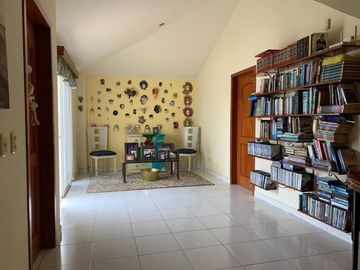 Casa de Venta en Urbanización Manta 2000, Manta, Manabí, Ecuador