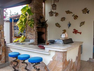 Casa de Venta en Urbanización Manta 2000, Manta, Manabí, Ecuador