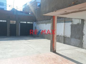 Venta y/o Alquiler de Terreno en Zarate - San Juan de Lurigancho.