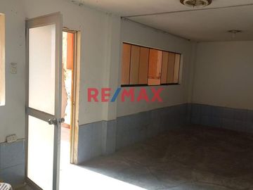 Venta y/o Alquiler de Terreno en Zarate - San Juan de Lurigancho.