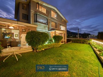 En Venta Amplia Casa de 4 habitaciones en Cumbayá