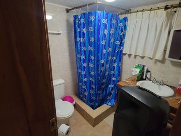 Hermosa finca de 10 Has en Nanegalito con casa de 200 m2 y río cristalino.