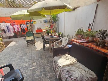 VENDO HERMOSA CASA 3 PLANTAS FRENTE A PARQUE SAN MIGUEL
