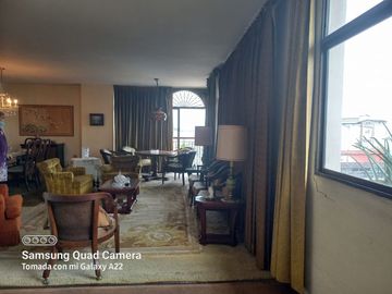 VENTA DE LINDO Y ESPACIOSO DEPARTAMENTO  EN EDIFICIO SAN SEBASTIAN CENTRO SUR