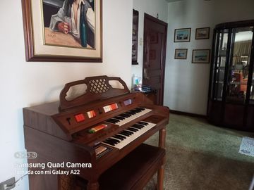 VENTA DE LINDO Y ESPACIOSO DEPARTAMENTO  EN EDIFICIO SAN SEBASTIAN CENTRO SUR