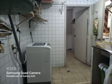 VENTA DE LINDO Y ESPACIOSO DEPARTAMENTO  EN EDIFICIO SAN SEBASTIAN CENTRO SUR