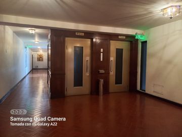 VENTA DE LINDO Y ESPACIOSO DEPARTAMENTO  EN EDIFICIO SAN SEBASTIAN CENTRO SUR