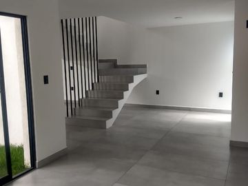 VENTA DE CASAS NUEVAS A 10 MIN DE PLAZA UNIVERSIDAD.