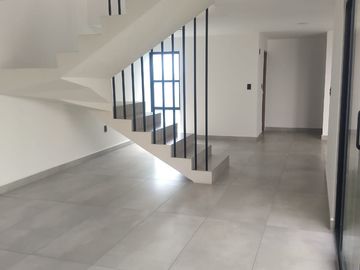 VENTA DE CASAS NUEVAS A 10 MIN DE PLAZA UNIVERSIDAD.