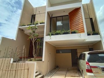 Rumah AD Condet, SIAP HUNI Murah Mewah New, Blekambang Kramatjati DKI Kota Jakarta Timur Jual Dijual