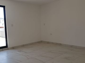 CASA EN VENTA EN PIAMONTE