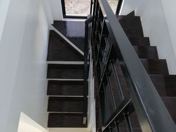 2 Storey with Balcony Bacolod house and lot only 32k per month