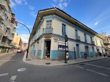 Propiedad central en venta en Loja