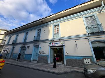 Propiedad central en venta en Loja