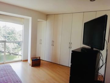 Lindo duplex frente a parque, hermosa vista.