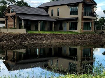 Sale & ผRent  House on lake saraphi chiangmai 9.9 mb Rent 55,000 contract 1 year