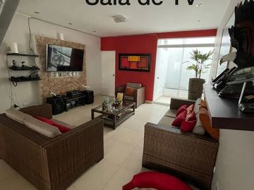 Vendo Casa Playa Pulpos, Km 40 (Antes del Silencio), 288 m² - $300,000