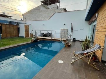 Vendo Casa Playa Pulpos, Km 40 (Antes del Silencio), 288 m² - $300,000