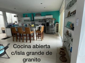 Vendo Casa Playa Pulpos, Km 40 (Antes del Silencio), 288 m² - $300,000