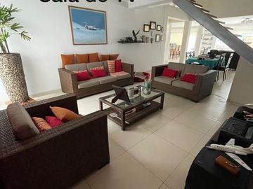 Vendo Casa Playa Pulpos, Km 40 (Antes del Silencio), 288 m² - $300,000