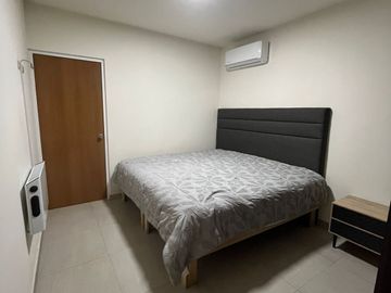 Se renta casa amueblada en Jardín Real Residencial