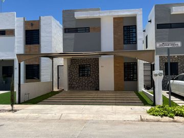 Se renta casa amueblada en Jardín Real Residencial
