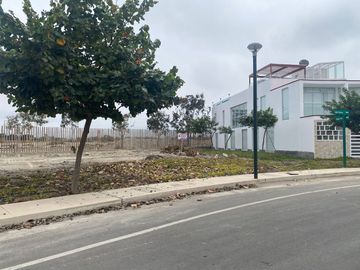 CONDOMINIO ALTO DEL PRADO - TERRENO