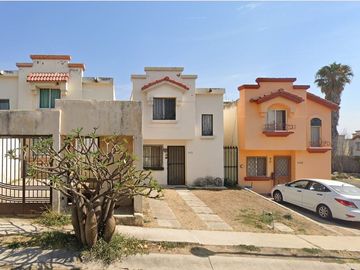 ¡Remate Bancario! Excelente Oportunidad, Bonita casa a un Excelente Precio