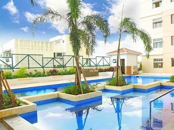 METRO MANILA High End Condo Modern Minimialist Condo near Hotel Mall Resturants and Airport Hospital School Office  HIGH END BUT AFFORDABLE CONDO IN S