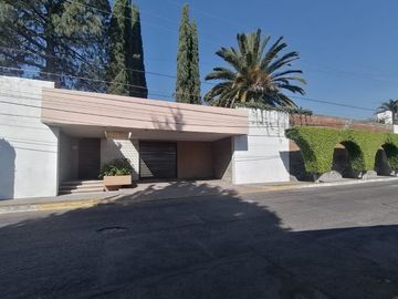 SE VENDE RESIDENCIA EN FRACCIONAMIENTO ESTRELLAS DEL SUR PUEBLA, PUE.