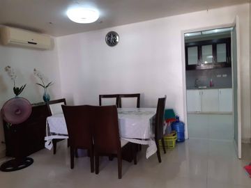West Gate Plaza 3BR Bedroom for sale in Makati Metro Manila