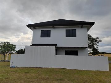 The 2-Storey House for Sale in Solen Residences, Laguna