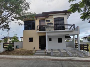 The 2-Storey House for Sale in Solen Residences, Laguna