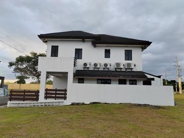 The 2-Storey House for Sale in Solen Residences, Laguna