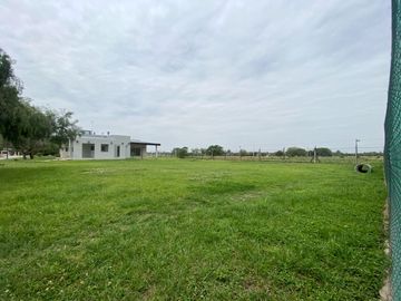 Country Las Jarillas - Gran Lote en Venta