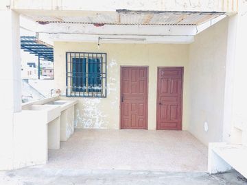 Casa de Venta en manta Sector Barrio Umiña