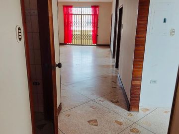 Casa de Venta en manta Sector Barrio Umiña
