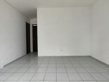 Remato Departamento en el centro de Ica