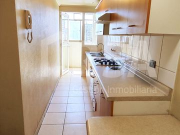 DEPARTAMENTO 3 DORMITORIOS/2 BAÑOS EN CALLE LAZO, SAN MIGUEL
