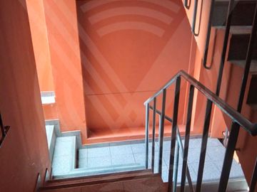 SE VENDE EDIFICIO EN ZONA EXCLUSIVA DE CAMINOS DEL INCA
