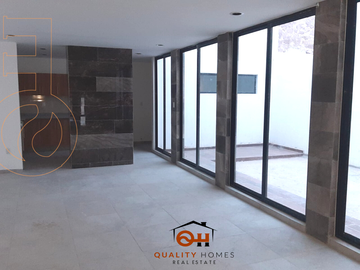 VENTA DE CASA CON 4 HABITACIONES Y ROOF GARDEN EN VILLAMAGNA SLP