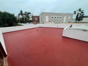 VENTA DE CASA EN ZONA EXCLUSIVA EN LA URB ENCANTADA DE VILLA CHORRILLOS