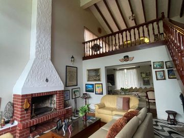 VENTA DE CASA EN ZONA EXCLUSIVA EN LA URB ENCANTADA DE VILLA CHORRILLOS